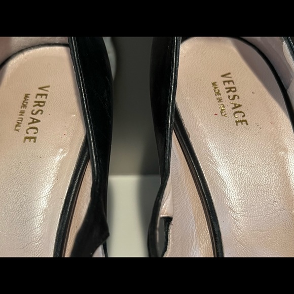 Authentic Versace Genuine Leather Stilettos - Picture 3 of 4